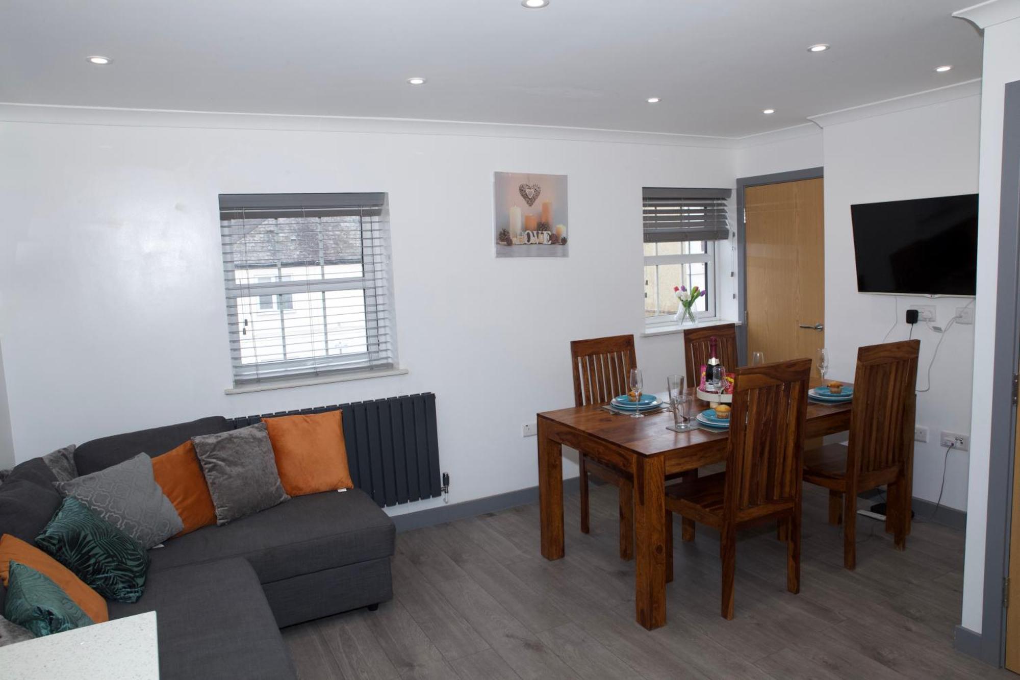 Spacious Modern 2 Bed Flat In City Centre レディング エクステリア 写真